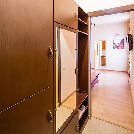 Apartment On Lesya Kurbasa 7 *